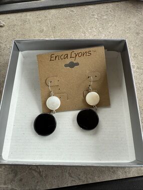 Erica Lyons Black and Cream Double Disc Drop Earrings New